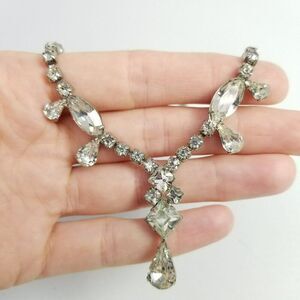 Vintage Rhinestone V Shape Design Necklace, Silver Tone Prong Set Retro Estate